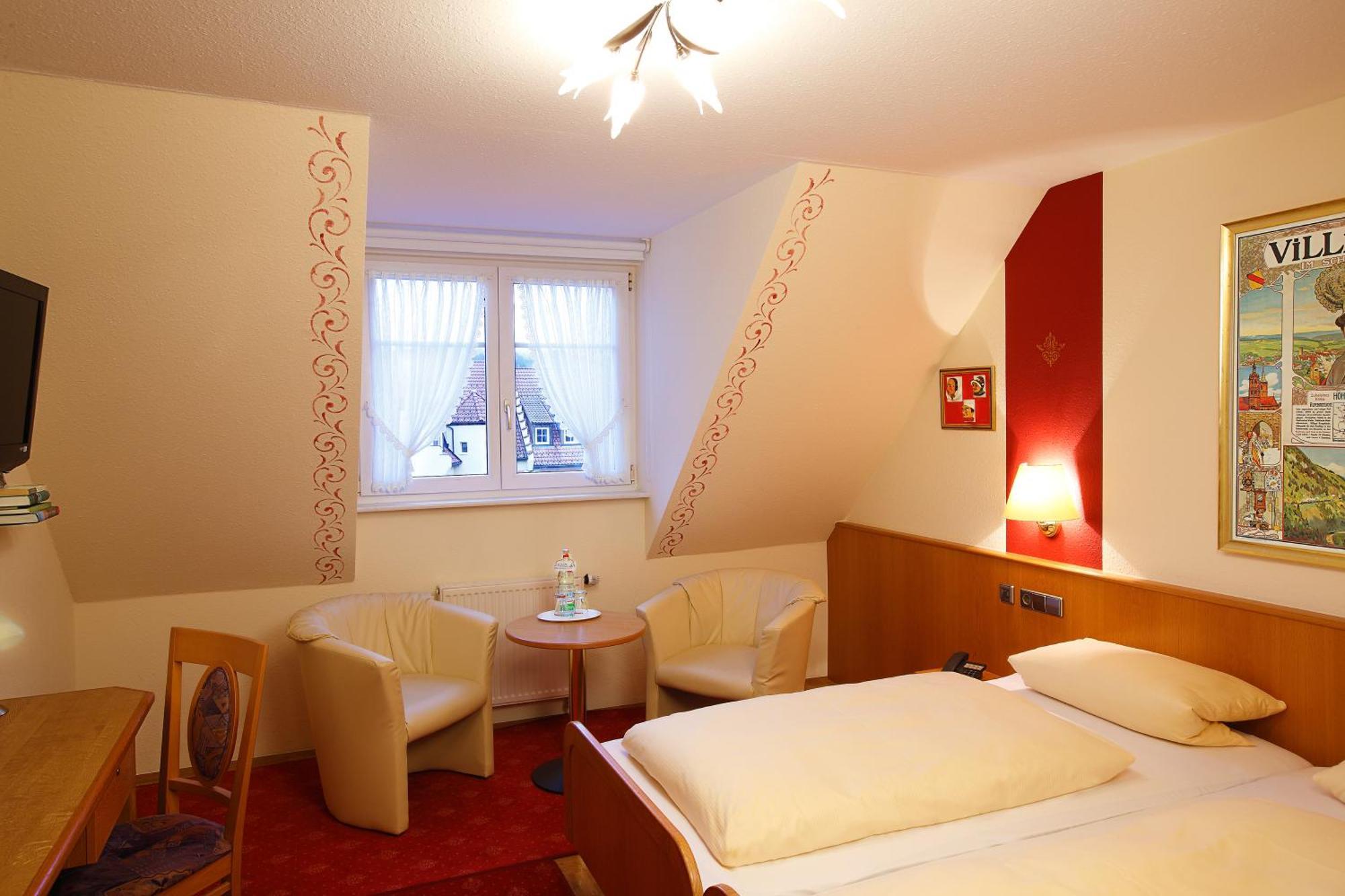 Hotel Restaurant Lindenhof Bräunlingen Chambre photo