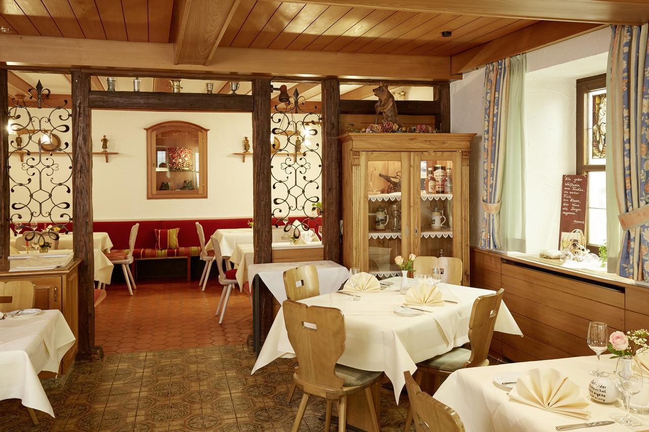 Hotel Restaurant Lindenhof Bräunlingen Extérieur photo