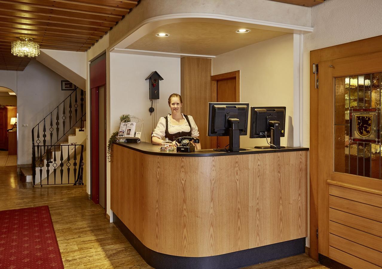 Hotel Restaurant Lindenhof Bräunlingen Extérieur photo